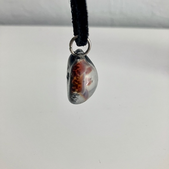 Black and purple glass orchid flower pendant necklace - handmade glass - Picture 3 of 5